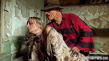 HORROR PORN - Freddy