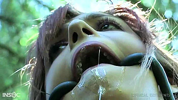 Scarlett Mae - Hitchhikers Guide To The Grave