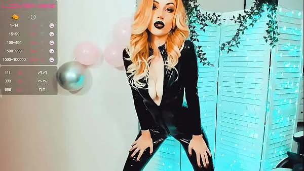 God I Love Goth Chicks In Latex...