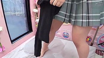 Put On Black Tights And Keep Them On For A First-time Squirting Orgasm Experience [decensored] - Nanami Yokomiya