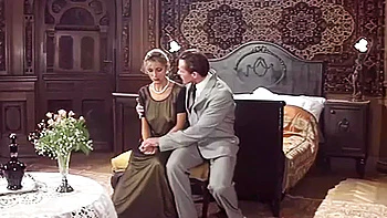 Selen The Queen Of Elephants (1997, Italian Full Movie, Regina Degli Elefanti) - Selen, Deborah Valentine, Maria Bellucci - Selen De Rosa