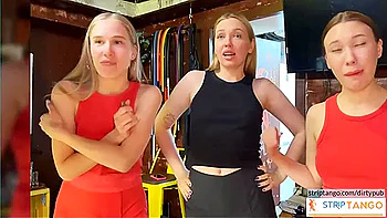 Young Chick Licks Young Chick - During Their Work In A Fast Food!