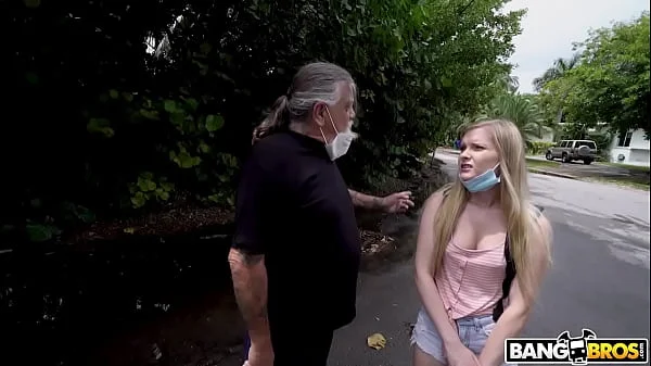 BANGBROS - 's Girl Teen Harlow West Goes For a Ride With Jonathan Jordan