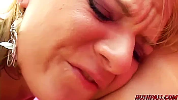 Daisy Convinces Cassie To Have Some Muff Diving Fun