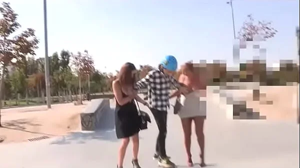 Lucky Filipe enjoys a threesome with a couple of MILFs