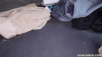 Cute Latina Traded Her Ass For Cash With Isabella