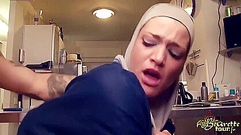 Salima Akim Hot Arab Milf Porn Video