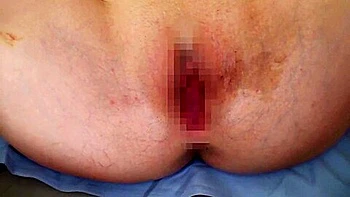 0001436 接吻 黒髪 セックスなどが含まれている