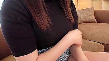 【葵依 20歳 大】文学部のFカップ巨乳女子大生と初撮りセックス！