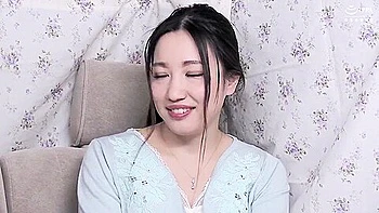 01I1222-Pick up and fuck a mature celebrity wife