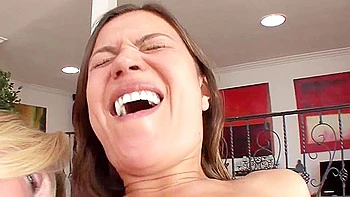 Brenda James And Alyssa Reece Dont Mind The Age Difference