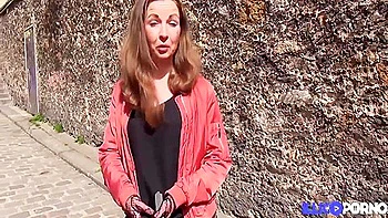 Melanie Dig Anal Sex Before Taking The Train