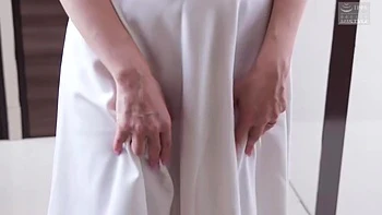 YLU992-JQKGEGVJGN290004162