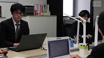 UMA458-WDLFKVLYEX537817545