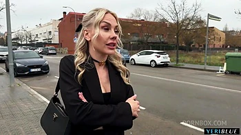 I Meet A Blonde Girl In The Middle Of The Street And We Fuck In Public - Angie Lynx