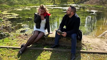 Jess, 33, jazz singer! - Jacquie et Michel TV