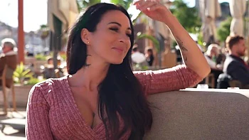 Jess shares her good plans for getting fucked by a guy with a big cock! - Jacquie et Michel TV