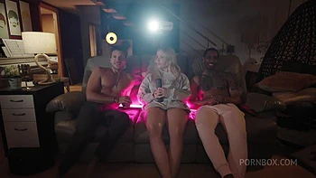 Le alquilamos una habitacion a una francesa y le hacemos dp