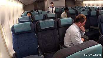 818 A Cabin Attendant With A Beautiful Ass Who Will Make A Seated Man Weak With Her S Shaped Ass Shaking Cowgirl Position Without Moving At All Decensored