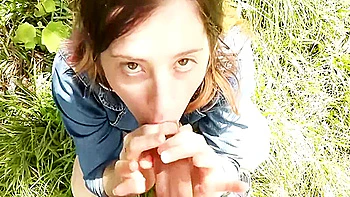 They Give Me A Rich Blowjob Of The Ass Outdoors