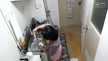 06531,A woman's pleasure is in full swing!