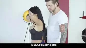 Juicy Assed Milf Canela Skin Gets Special Sex Workout