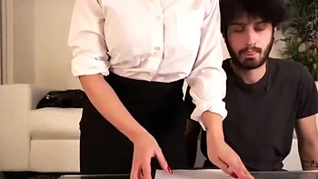 lilix la prof de français devergonde son eleve