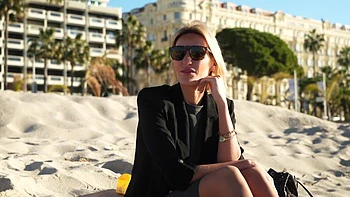 Participants are impatient - Jacquie et Michel TV