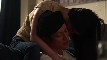 x1xCD240EED8C1927B579