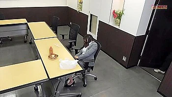 [gns-037] Fearless! Bento Delivery By Office Lady Targeted Day And Night Scene 7