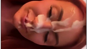 British Step Mum Takes Massive Facial Then Walks