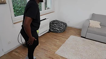 Ava, 25, has an appetite for big guns! - Jacquie et Michel TV