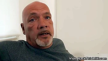 Teenager 18+ Girl Seduces Old Man