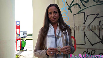 Pulled amateur babe bouncing on guy