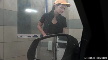 Even having seen her in other porn films But this time, she is really natural.: Porn