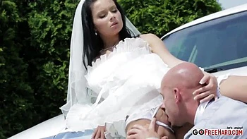 The limousine driver fucks hot wife: Blowjob, Doggy  Cowgirl Porn