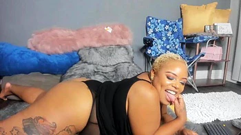 Fat BBW femdom mistress Madam masturbates: Big Ass, Fansly  Toy Porn