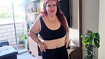 Game In Leggings And Stockings