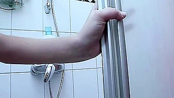 Amateur Slut Shows The Full Fuck Program