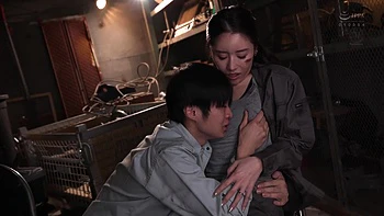 Sweaty, Brown Skin, Toned Body. Im Having An Affair With A Hard-working Housewife Who Always Cares About Me... Kana Miyashita