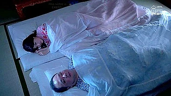 My Frustrated Boss Continues To Be Slut In A Shared Room [decensored] - Minami Aizawa