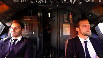 Betty, 26 years old, makes her way to the hardcore... - Jacquie et Michel TV