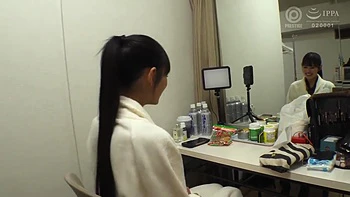 Umi Yakake Reverse-picks Up An Amateur! Umi Yakake