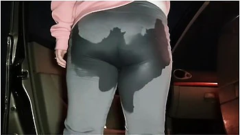 Nonchalanty Pissing My Yoga Pants While Texting