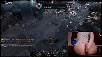 Gamer Girl And Deutsche Amateure - Fucking My Ass With A Banana Toy When Im Dead League Of Legends #18 Luna