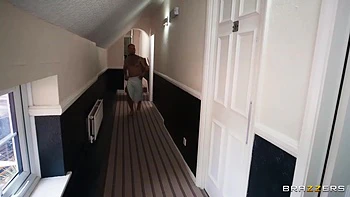 Lola Bratzs Sneaky Fuck With Danny Ds Big Fat Cock