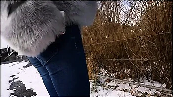 Kim Rose // Teenie Pisswalk