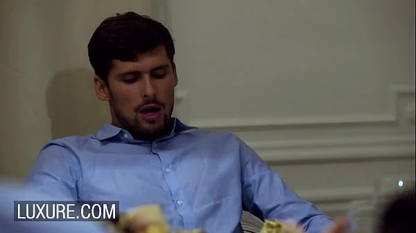 Mina Sauvage secret licking and BJ during dinner