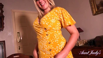 Charlie Rae Shows Her Appreciation for Your Home Cooked Meal