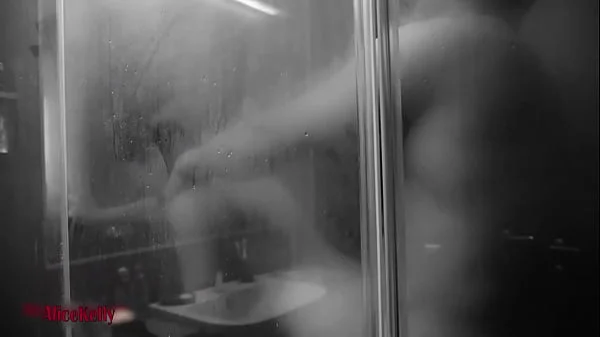 INCREDIBLY BEAUTIFUL AND REAL SEX IN THE SHOWER: WONDERFUL COUPLE